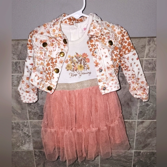Little Lass 18 month girl outfit - Picture 1 of 4